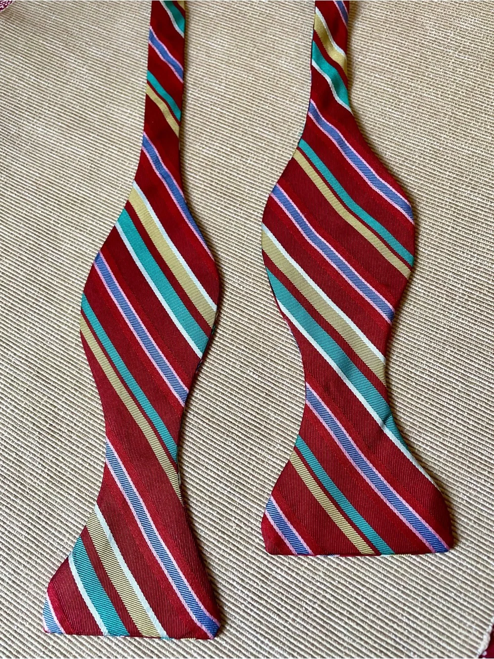 Carrot & Gibbs Silk Bow Tie Red  Stripes Self Tie USA